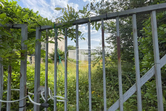  terrain lorient 56100