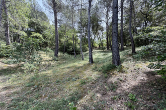  terrain lourmarin 84160