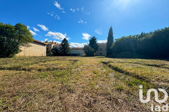  terrain maillane 13910