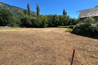  terrain mery 73420