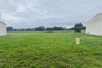  terrain mtpellier-de-medillan 17260