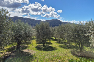  terrain oraison 04700