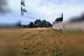  terrain orleat 63190