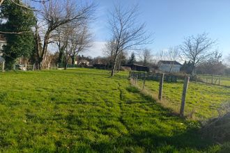  terrain pageas 87230