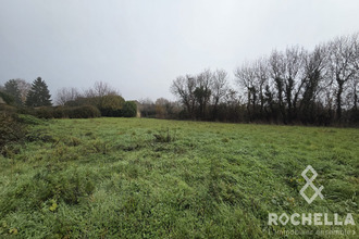  terrain paille 17470