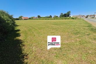  terrain petosse 85570