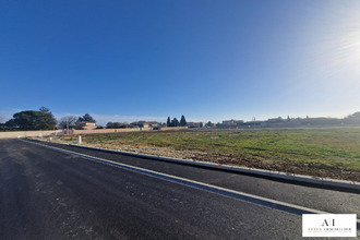  terrain pierrelatte 26700