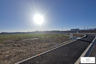  terrain pierrelatte 26700