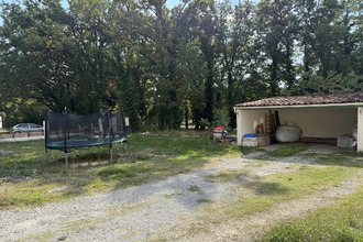  terrain pierrevert 04860