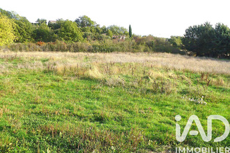  terrain pierrevert 04860