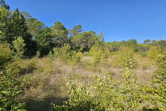  terrain pignans 83790