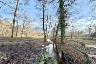  terrain salles 33770