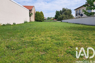 terrain sarras 07370