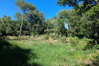  terrain sillans-la-cascade 83690