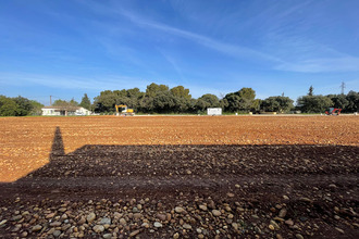  terrain sorgues 84700