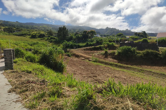  terrain st-leu 97424