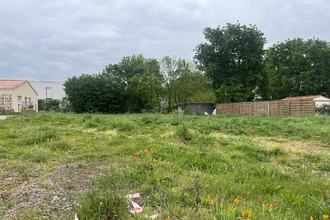 terrain st-lumine-de-coutais 44310