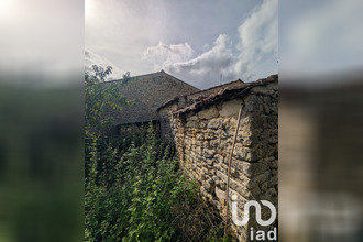  terrain taillant 17350