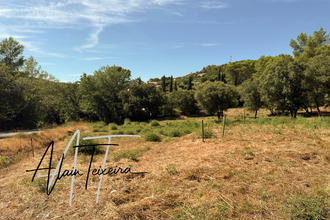  terrain taradeau 83460