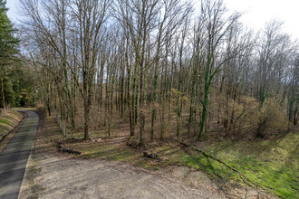  terrain thenioux 18100