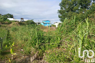  terrain trois-bassins 97426