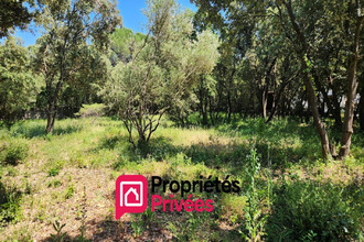  terrain uzes 30700
