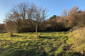  terrain vesseaux 07200