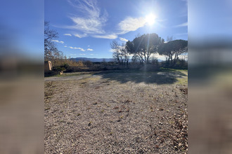  terrain vidauban 83550