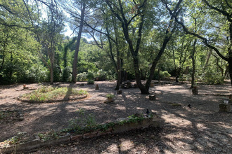  terrain villeneuve-les-avignon 30400