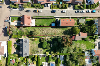  terrain voisins-le-bretonneux 78960