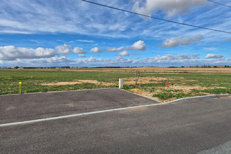  terrain yevres 28160