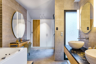 Ma-Cabane - Vente Appartement BESANCON, 193 m²