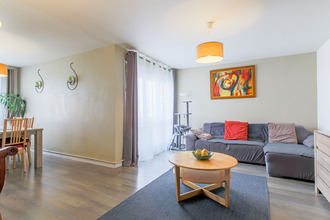 Ma-Cabane - Vente Appartement BEYNES, 93 m²