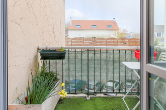 Ma-Cabane - Vente Appartement BEYNES, 93 m²