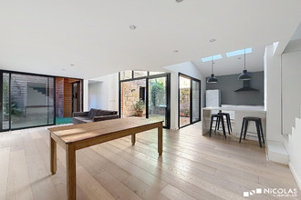 Ma-Cabane - Vente Appartement Bordeaux, 81 m²