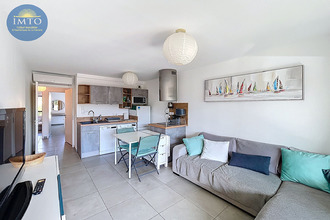 Ma-Cabane - Vente Appartement BORMES-LES-MIMOSAS, 44 m²