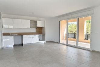 Ma-Cabane - Vente Appartement BOURGOIN-JALLIEU, 82 m²