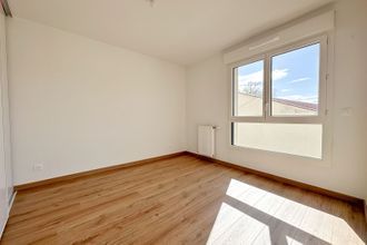 Ma-Cabane - Vente Appartement BOURGOIN-JALLIEU, 82 m²