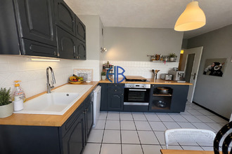 Ma-Cabane - Vente Appartement BOURGOIN-JALLIEU, 74 m²