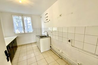 Ma-Cabane - Vente Appartement BRON, 70 m²