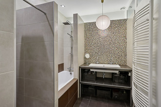 Ma-Cabane - Vente Appartement CALUIRE-ET-CUIRE, 98 m²