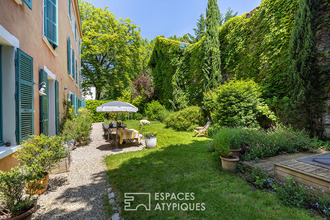 Ma-Cabane - Vente Appartement CALUIRE-ET-CUIRE, 177 m²