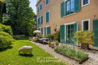 Ma-Cabane - Vente Appartement CALUIRE-ET-CUIRE, 177 m²