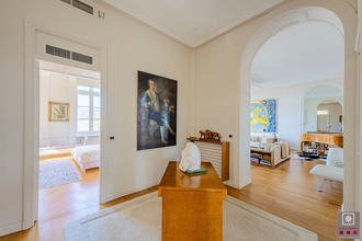 Ma-Cabane - Vente Appartement CALUIRE-ET-CUIRE, 240 m²