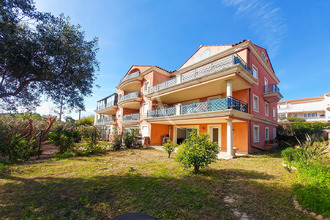 Ma-Cabane - Vente Appartement CARQUEIRANNE, 60 m²