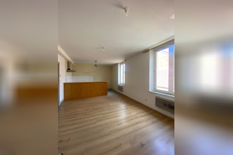 Ma-Cabane - Vente Appartement CHAMPAGNOLE, 77 m²