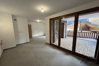 Ma-Cabane - Vente Appartement Champagny-en-Vanoise, 63 m²
