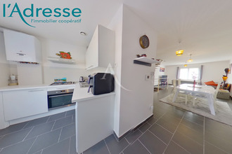 Ma-Cabane - Vente Appartement CHAMPS-SUR-MARNE, 64 m²