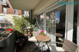 Ma-Cabane - Vente Appartement CHAMPS-SUR-MARNE, 64 m²