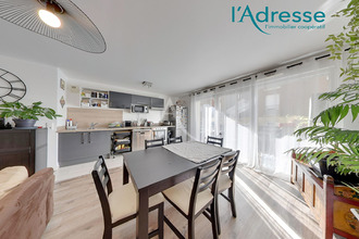 Ma-Cabane - Vente Appartement CHAMPS-SUR-MARNE, 64 m²